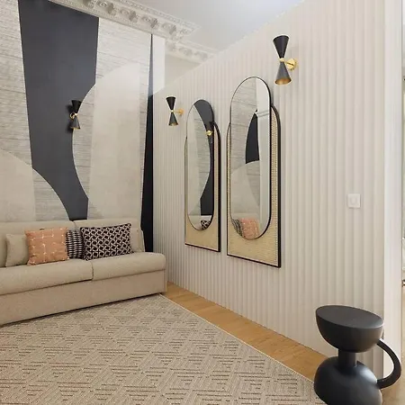 Appartement Luxe A La Francaise 